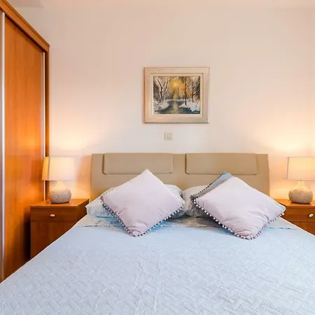 Znjan Beach Appartement *